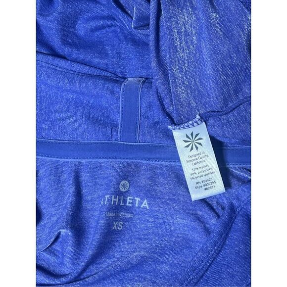 Athleta Krishna V Neck Long Sleeve Purple Knit Pullover Tunic XS Thumbholes - Picture 4 of 4